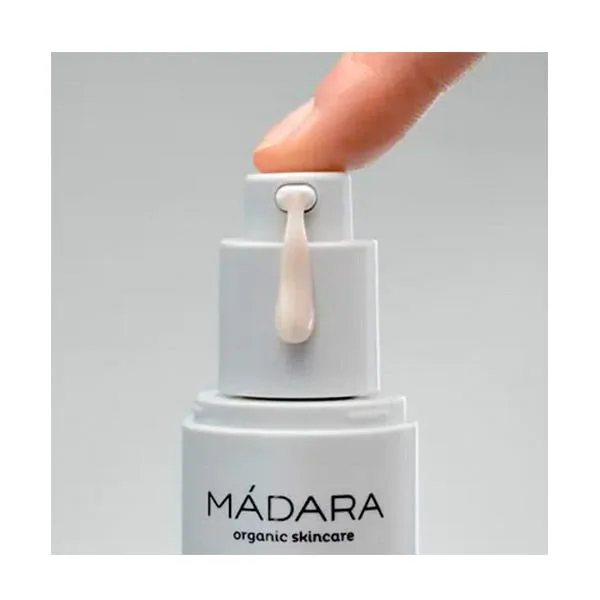 Сыворотка Mádara — Осветляющая -в-1 MADARA Niacinamide Alternative, 30 мл — фото 3