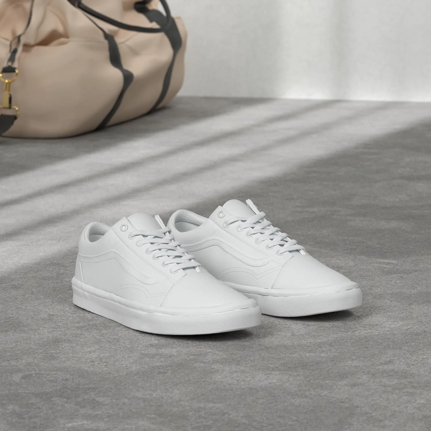 Кроссовки Vans Unisex UA Old Skool, белый — фото 3
