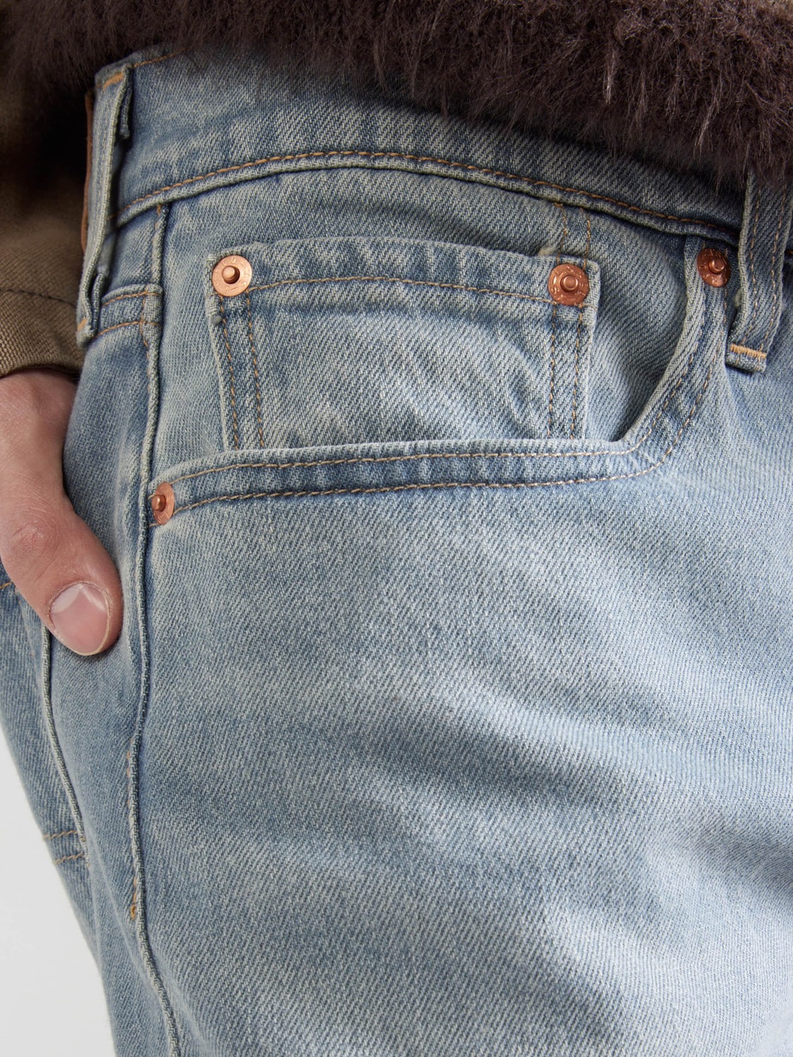LEVI'S  Джинсы Regular '502 Taper Jeans' в светло-голубом цвете — фото 2
