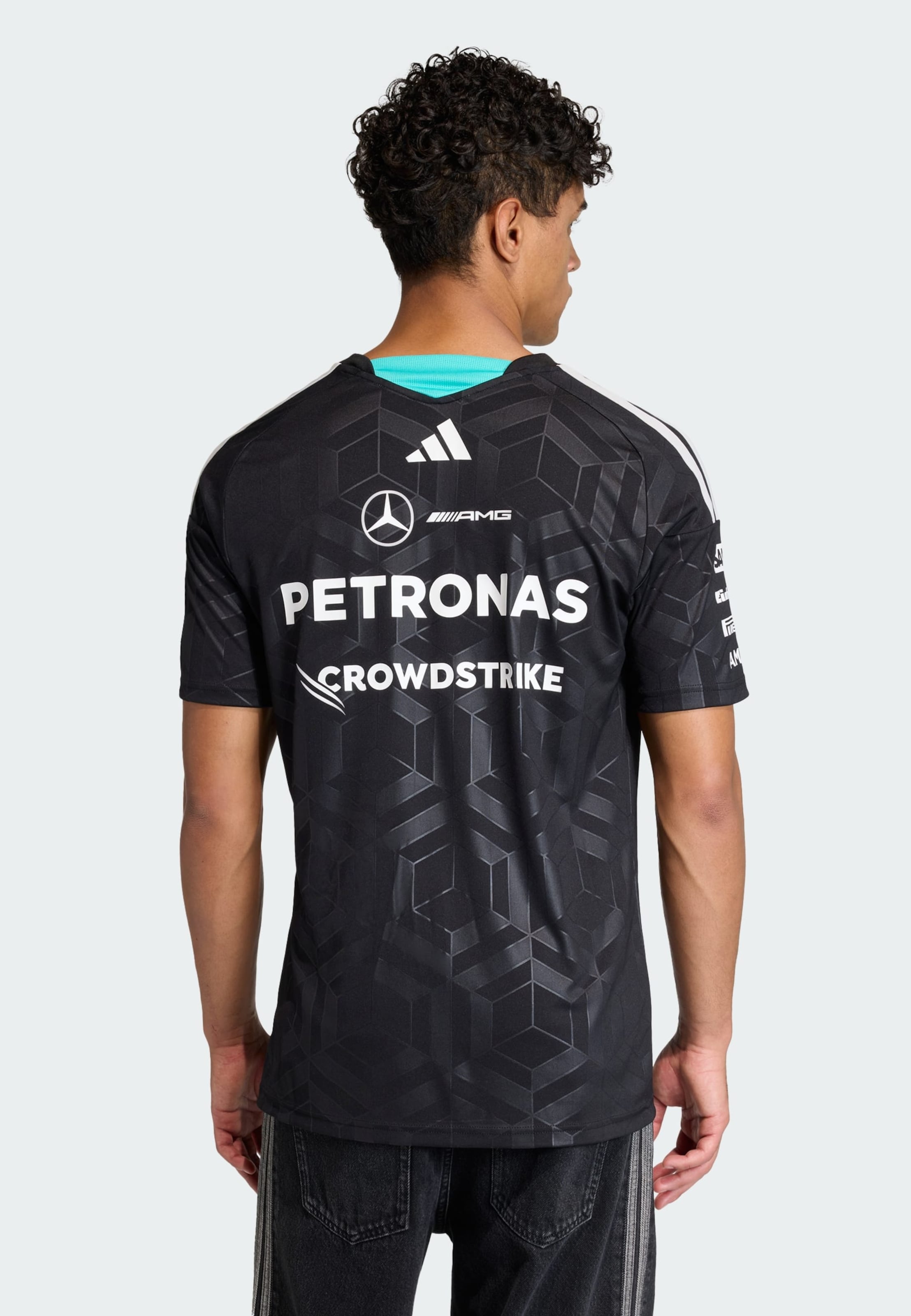 Adidas Performance Футболка Performance 'Mercedes-AMG Petronas Formula 1 Team Driver' в черном цвете — фото 3