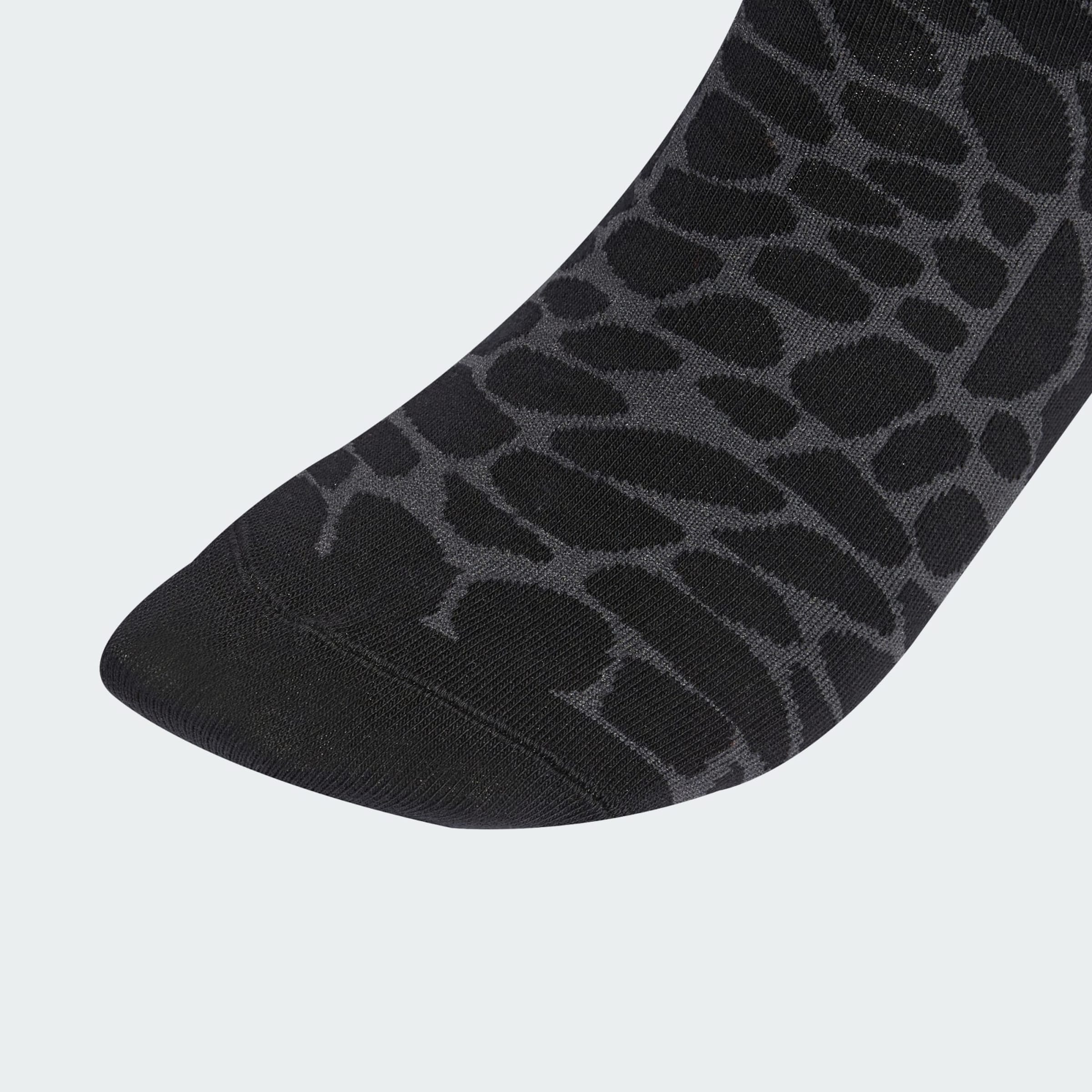 Adidas Originals Носки 'CROCO CREW 2 PAIRS' в светло-сером, темно-сером, черном — фото 2