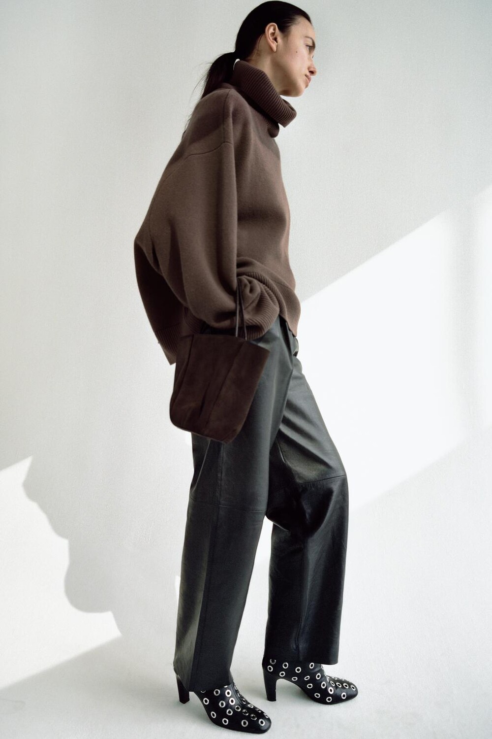 

Свитер из шерсти большого размера ZARA, коричневый