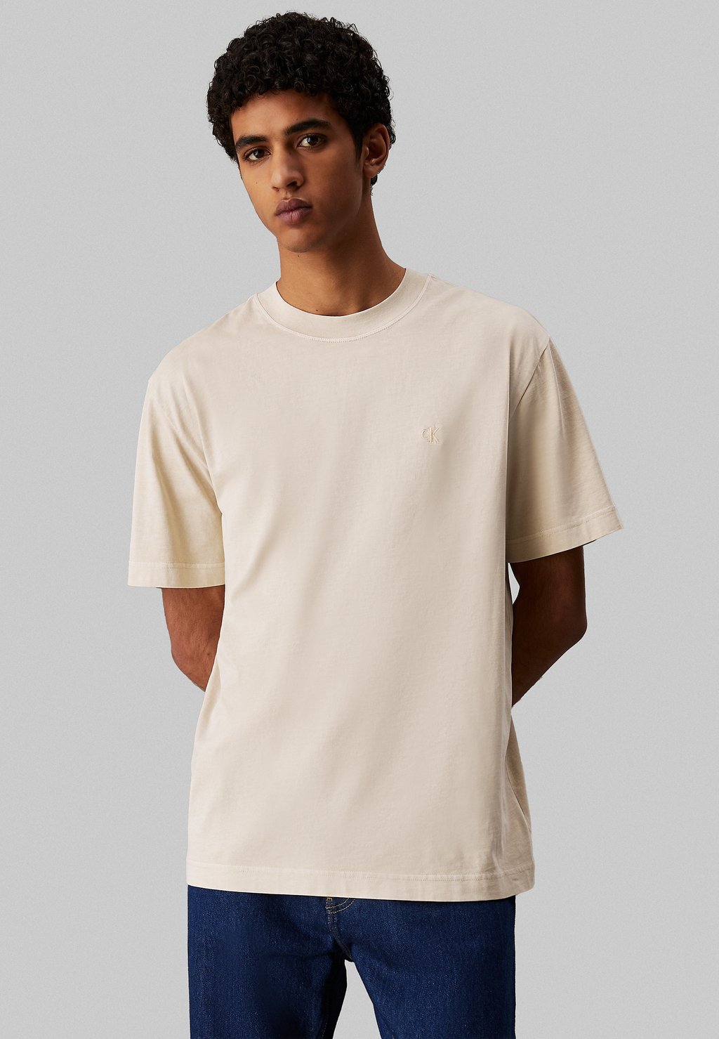 

Базовая футболка RELAXED LOGO Calvin Klein Jeans, бежевый