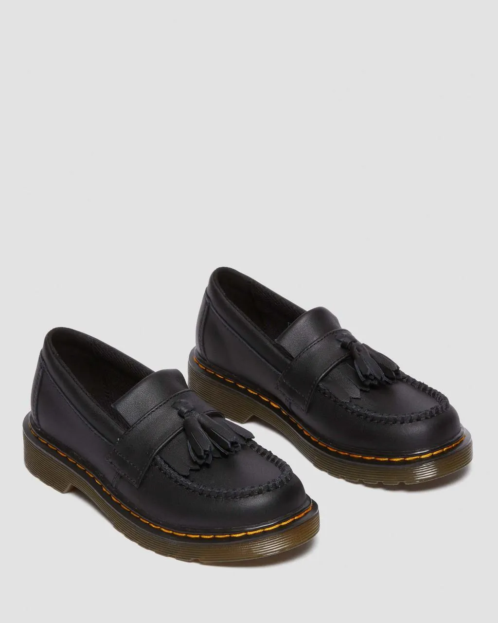 Dr. Martens Junior Adrian Softy T Кожаные лоферы с кисточками, цвет Black — Softy T — фото 4