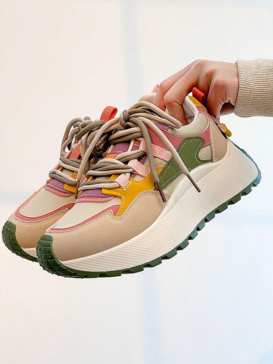 

Кроссовки SHEIN, зеленый