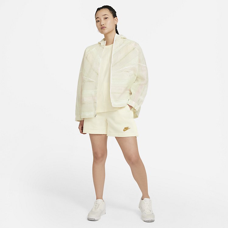Футболка (WMNS) AS W Nike Sportswear WR MNFLMNT EARTH DAY MULTI-COLOR — фото 3