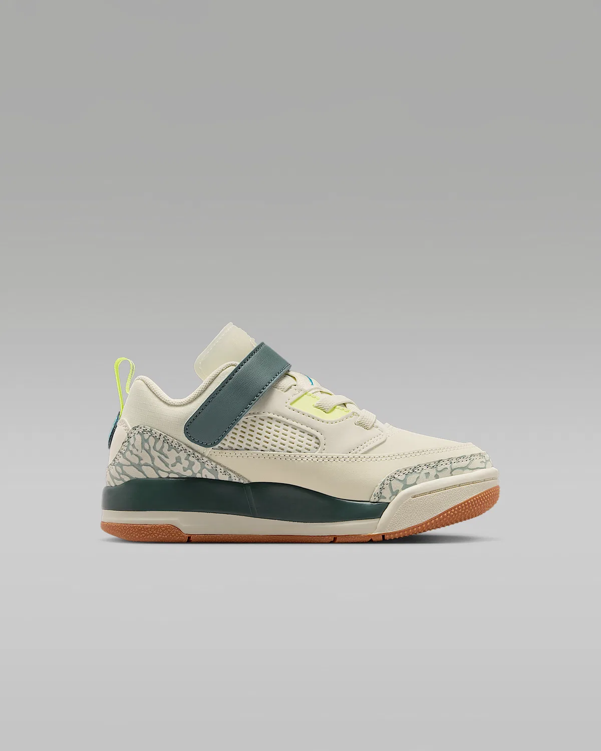 Детские кроссовки Jordan Spizike Low, Sea Glass/Dusty Sage/Light Lemon Twist/Green Abyss — фото 3