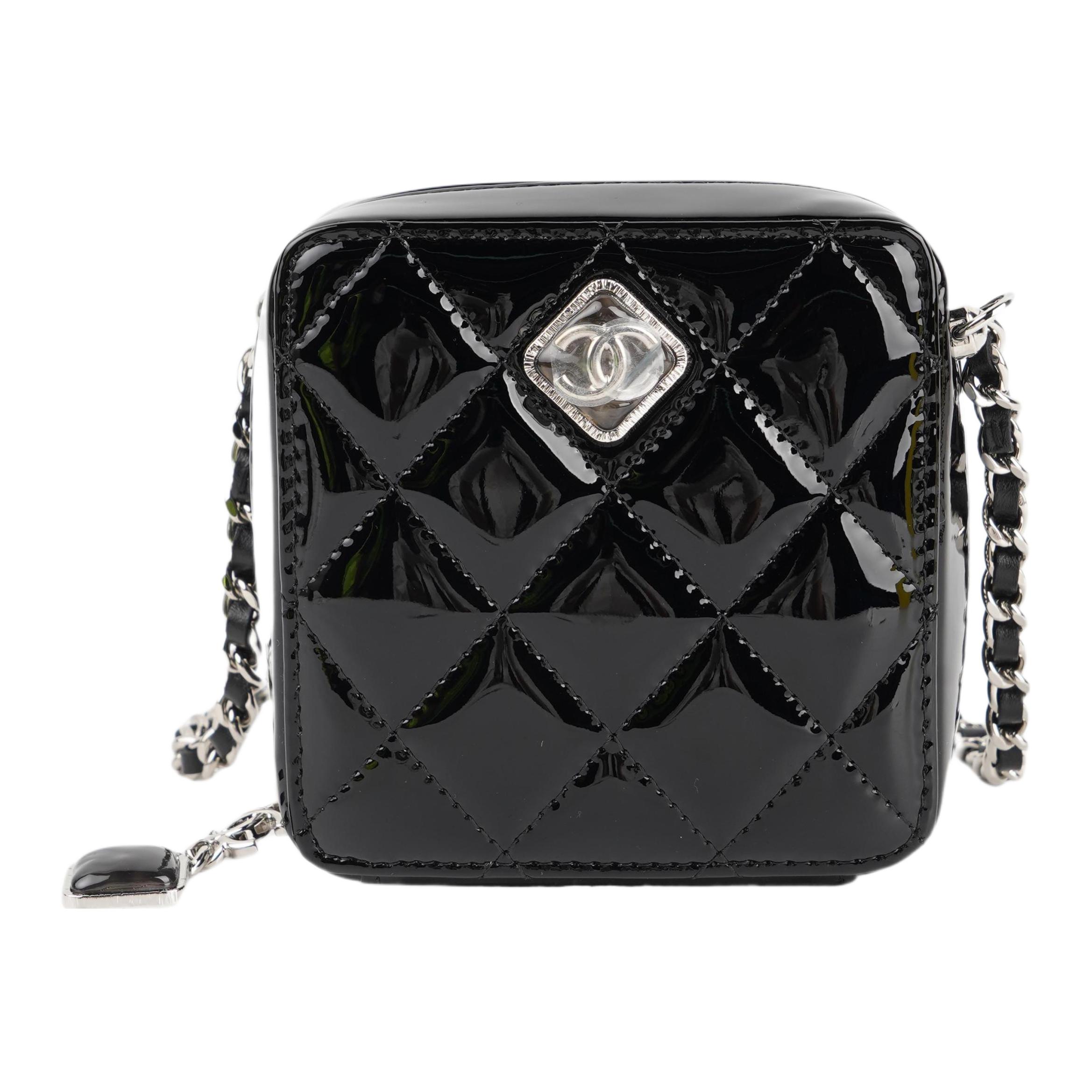 

Chanel Блестящая кожа 3130004, стандартная женская модель, черная