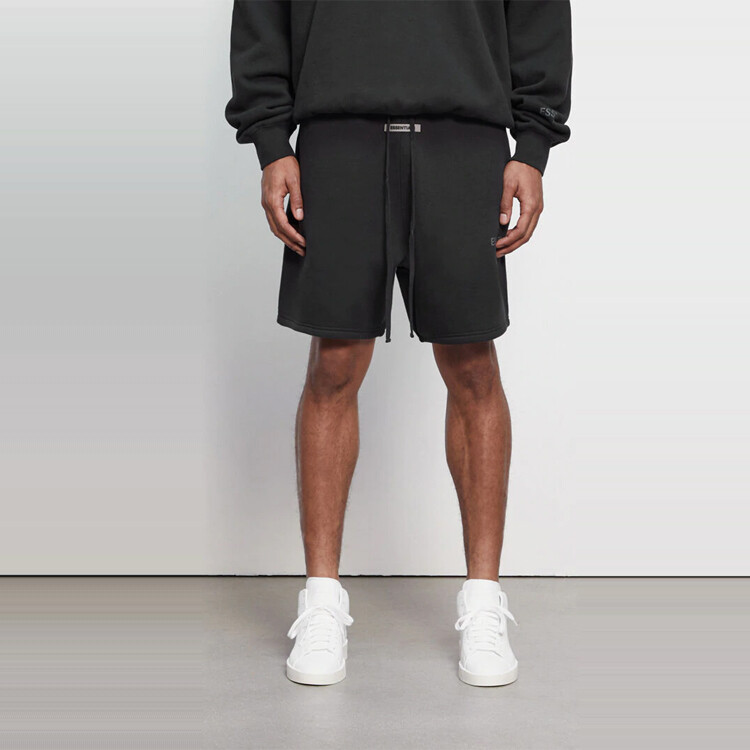 FW20 Повседневные шорты унисекс черного цвета Fear Of God Essentials, черный — фото 2