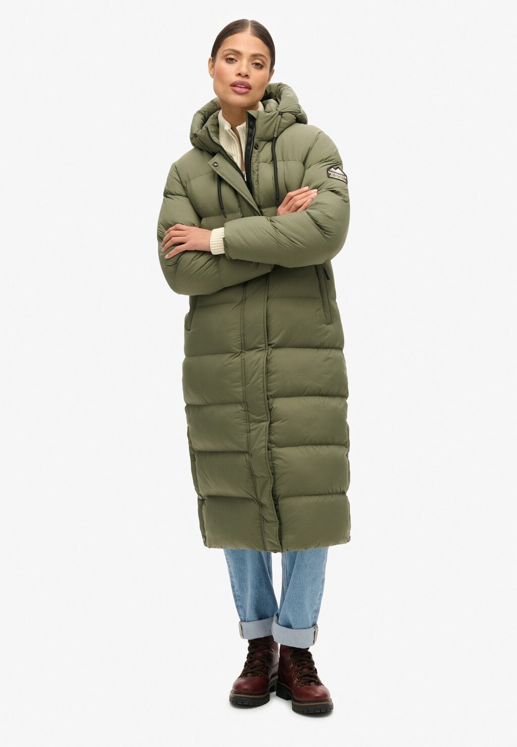 

Зимнее пальто PUFFER Superdry, зеленый