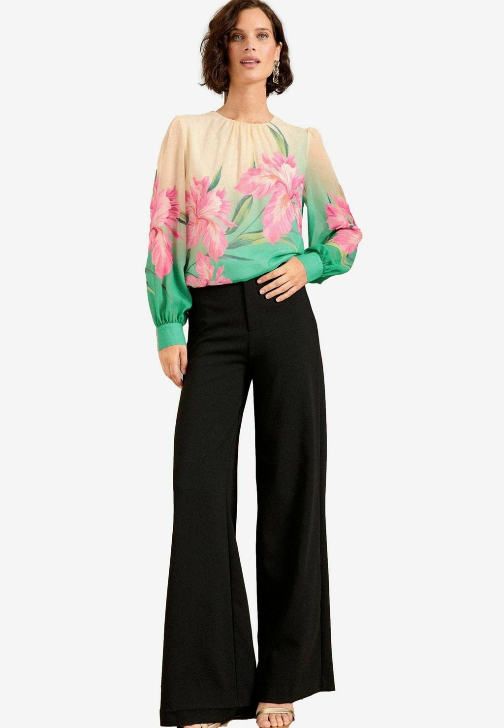 

Блуза PRINTED CREW NECK Love & Roses, зеленый