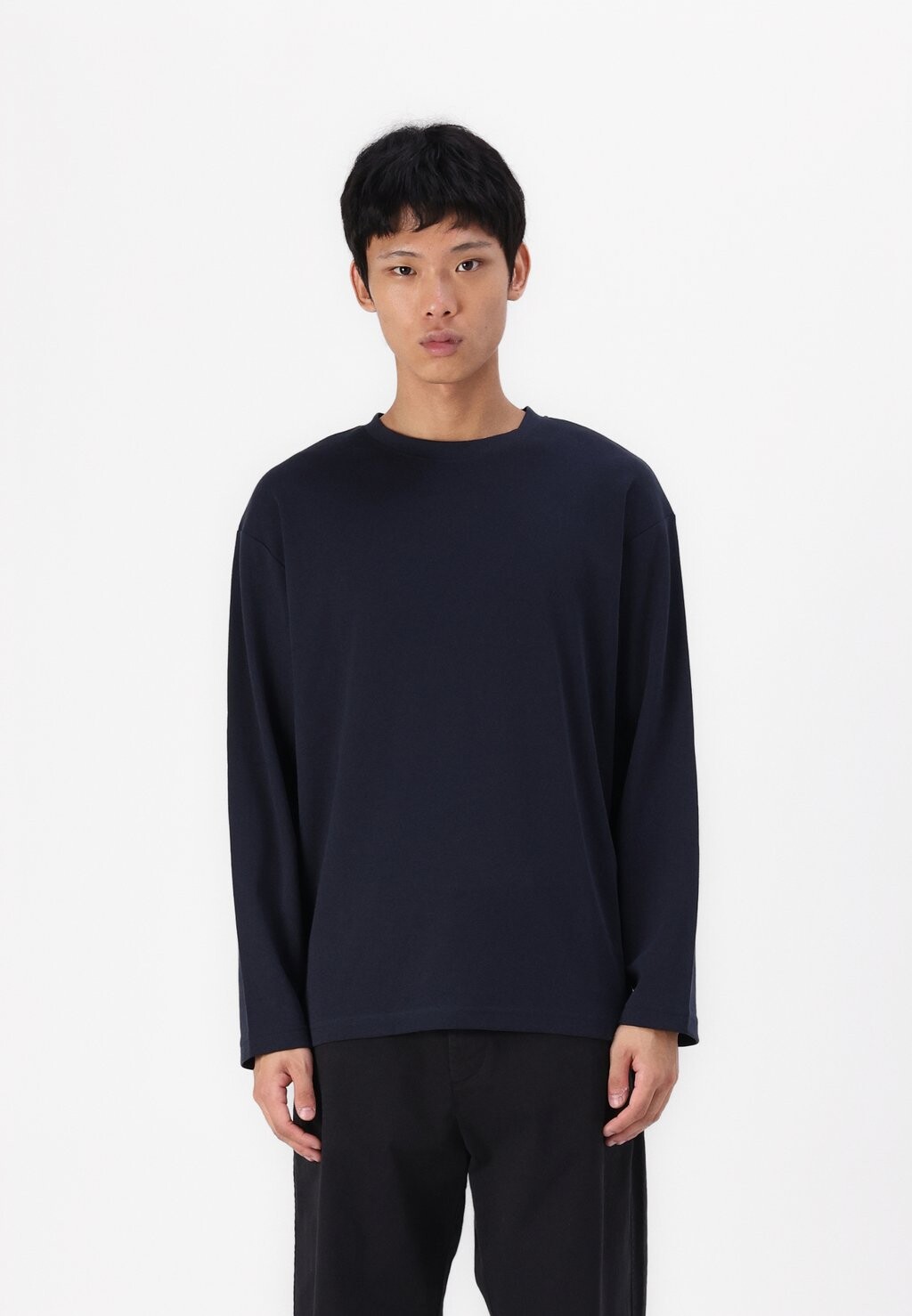 

Топ с длинными рукавами SLHLOOSEOSCAR O NECK TEE Selected Homme, темно-синий