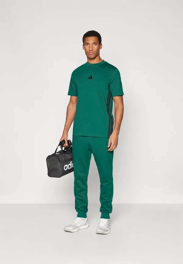 Футболка с принтом Adidas Sportswear, Collegiate Green/Black — фото 2