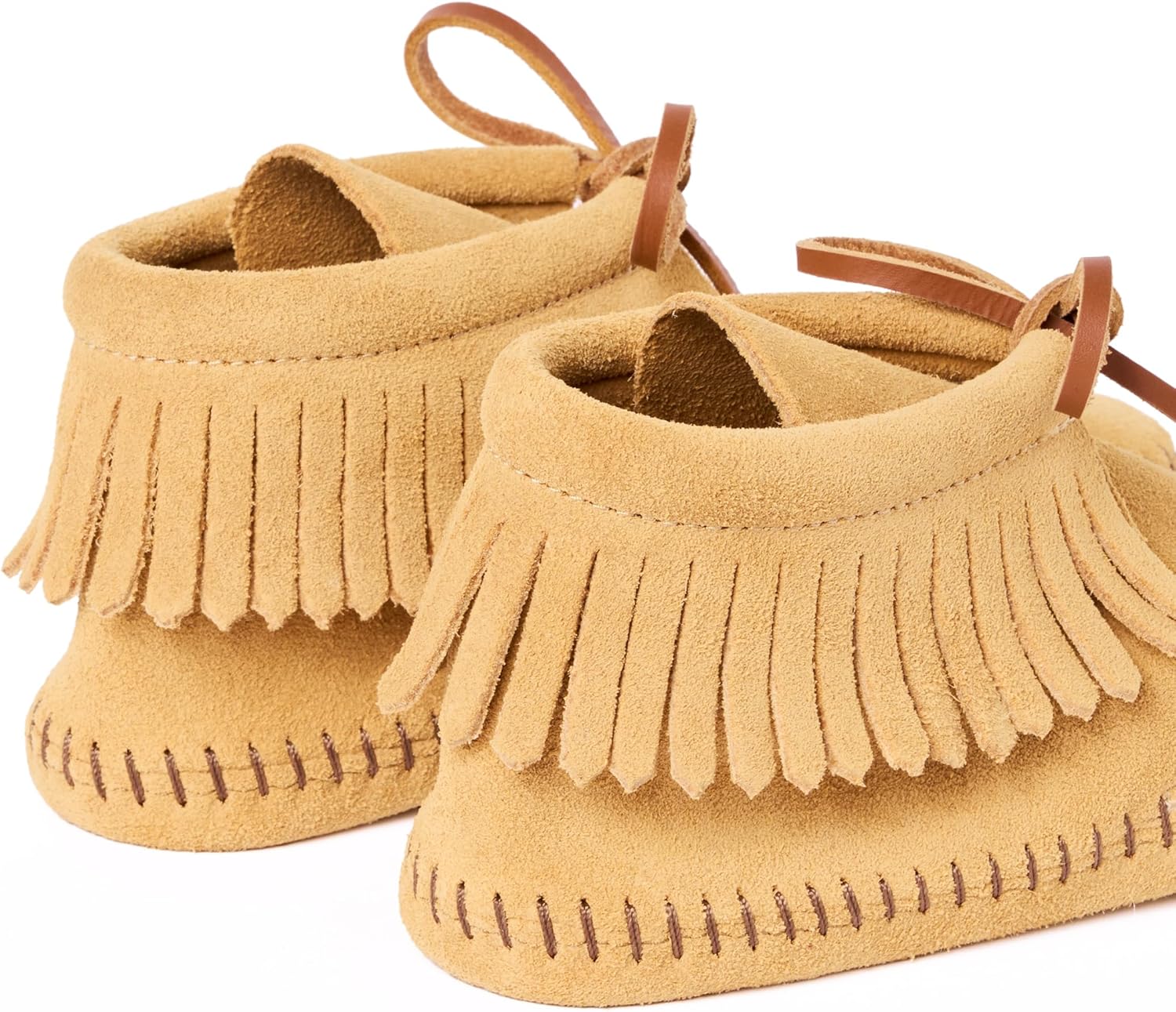 Классические бахромчатые ботинки Minnetonka (для малышей/детей младшего возраста/подростков), Little Kid (4-8 Years) Tan — фото 4