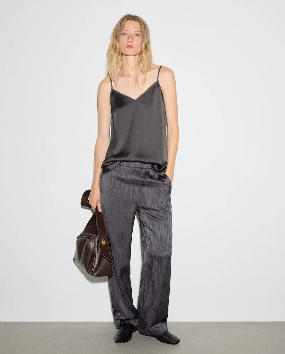 

Женские классические брюки из гладкого полиэстера Woman El Corte Inglés, серо-зеленый