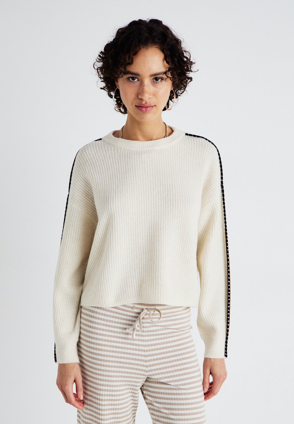 

Джемпер VMZORA O NECK Vero Moda, бежевый