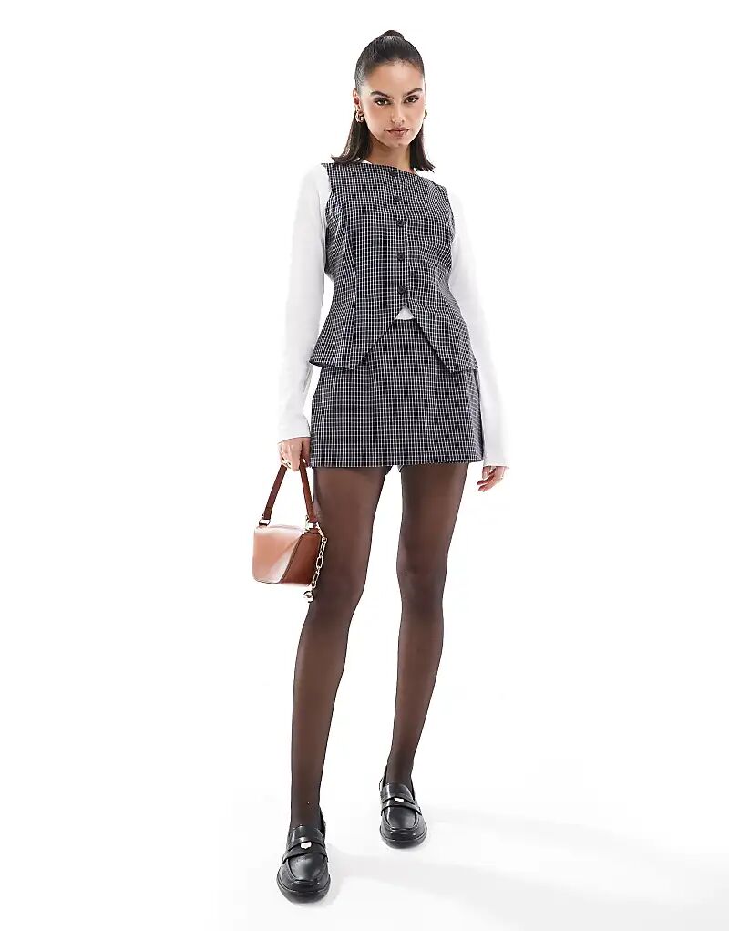 

Мини-юбка в черную клетку ASOS DESIGN