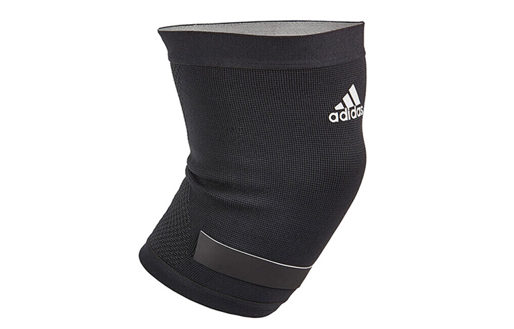 

Наколенники Adidas