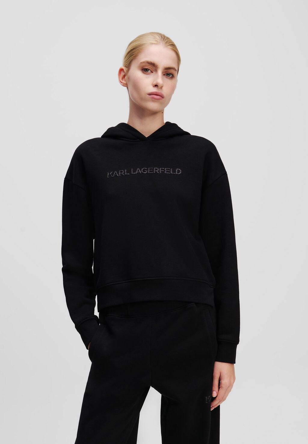 

Толстовка с капюшоном GLITTER LOGO KARL LAGERFELD, черный