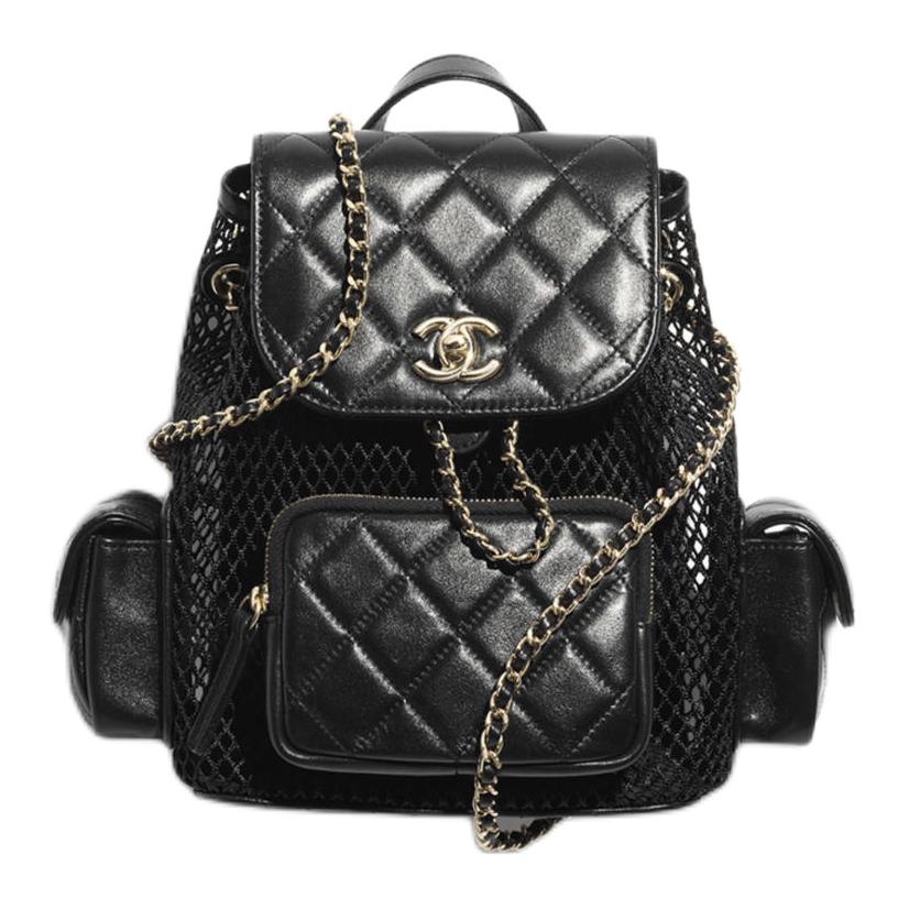 

CHANEL Блестящая замшевая сумка-рюкзак