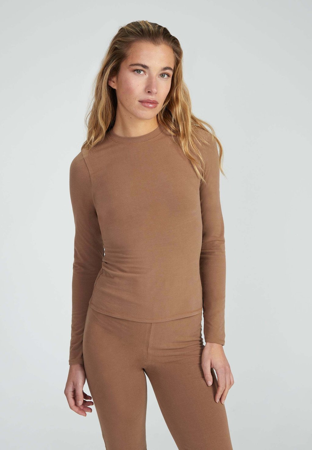 

Футболка с длинным рукавом Style Republic, коричневый