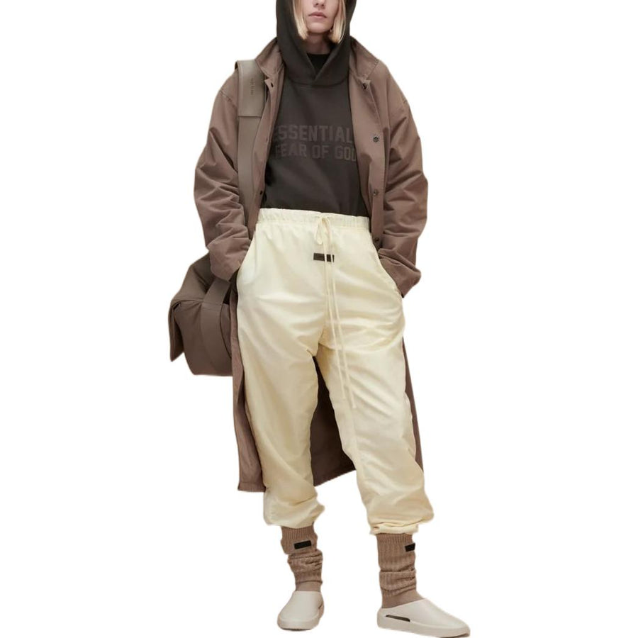 Повседневные брюки Fear of God Essentials FW22 Track Pant Canary, желтый — фото 4