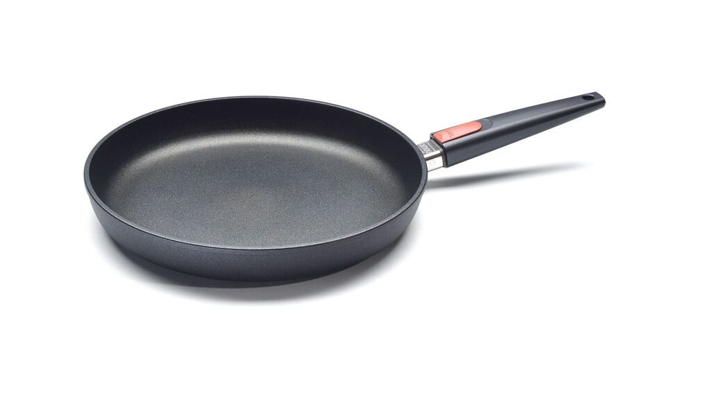 

Литая кастрюля 32 см Titanium Nowo Norbert Woll, черный