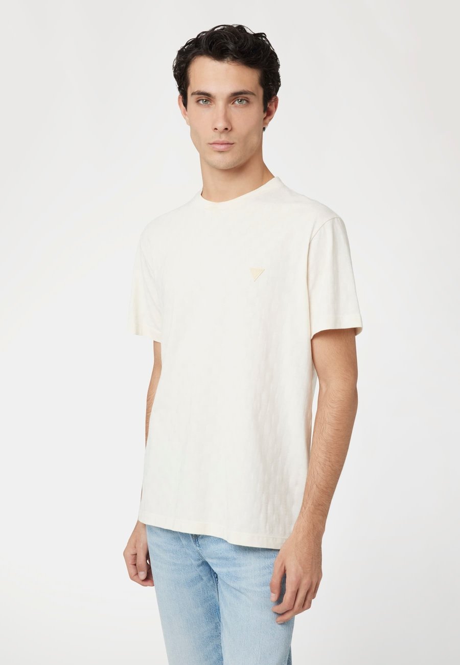 

Футболка Guess Basic T-shirt, Creme/Beige