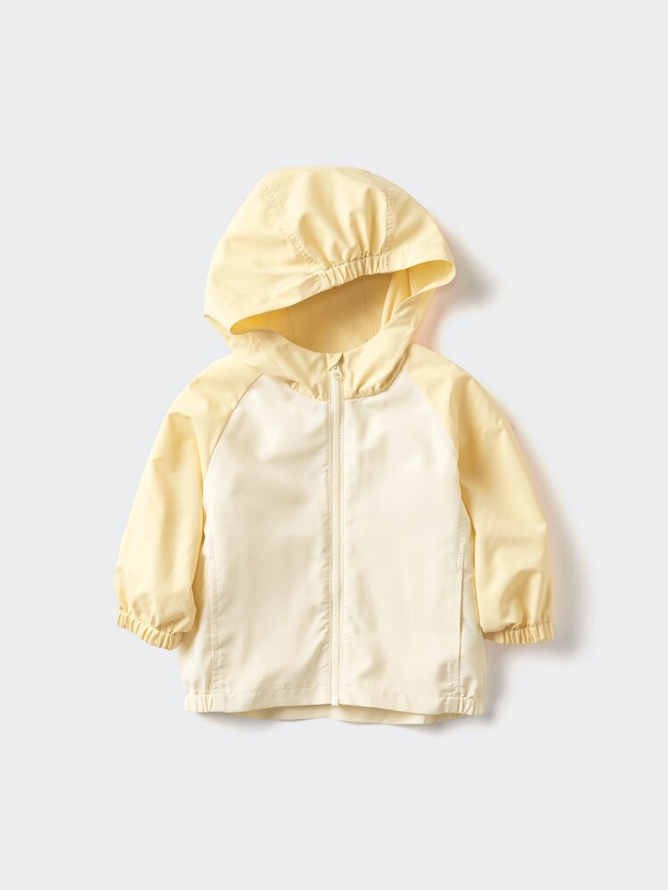 

Парка с карманом и защитой от ультрафиолета Uniqlo, цвет 41 желтый