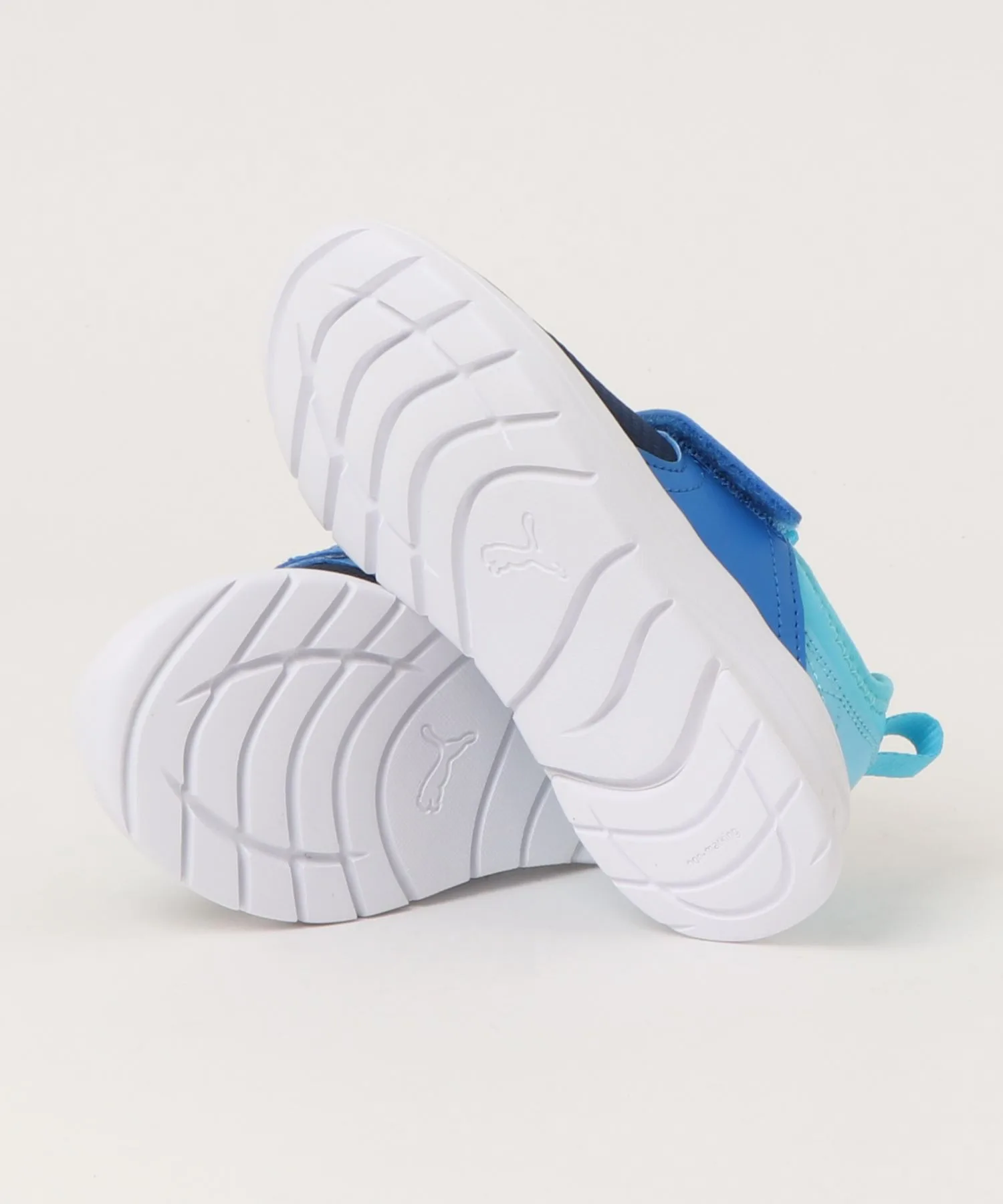 Детские слипоны с мягкой подошвой Evolv Slip-On PS PUMA розовые — фото 3