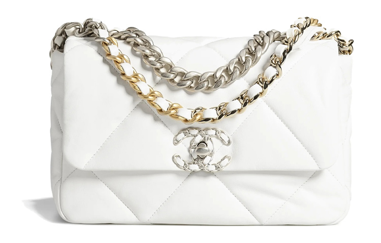 

CHANEL Сумка через плечо из ягненка