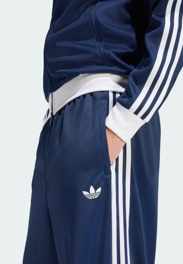 Свободные спортивные штаны из термобелья Adidas Originals, Night Indigo White — фото 4