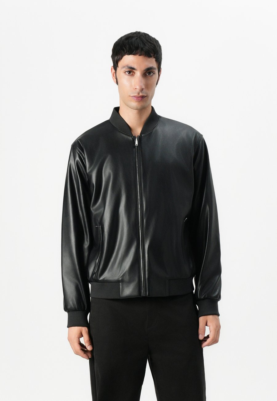 

Куртка Calvin Klein Jeans Faux leather jacket, Black