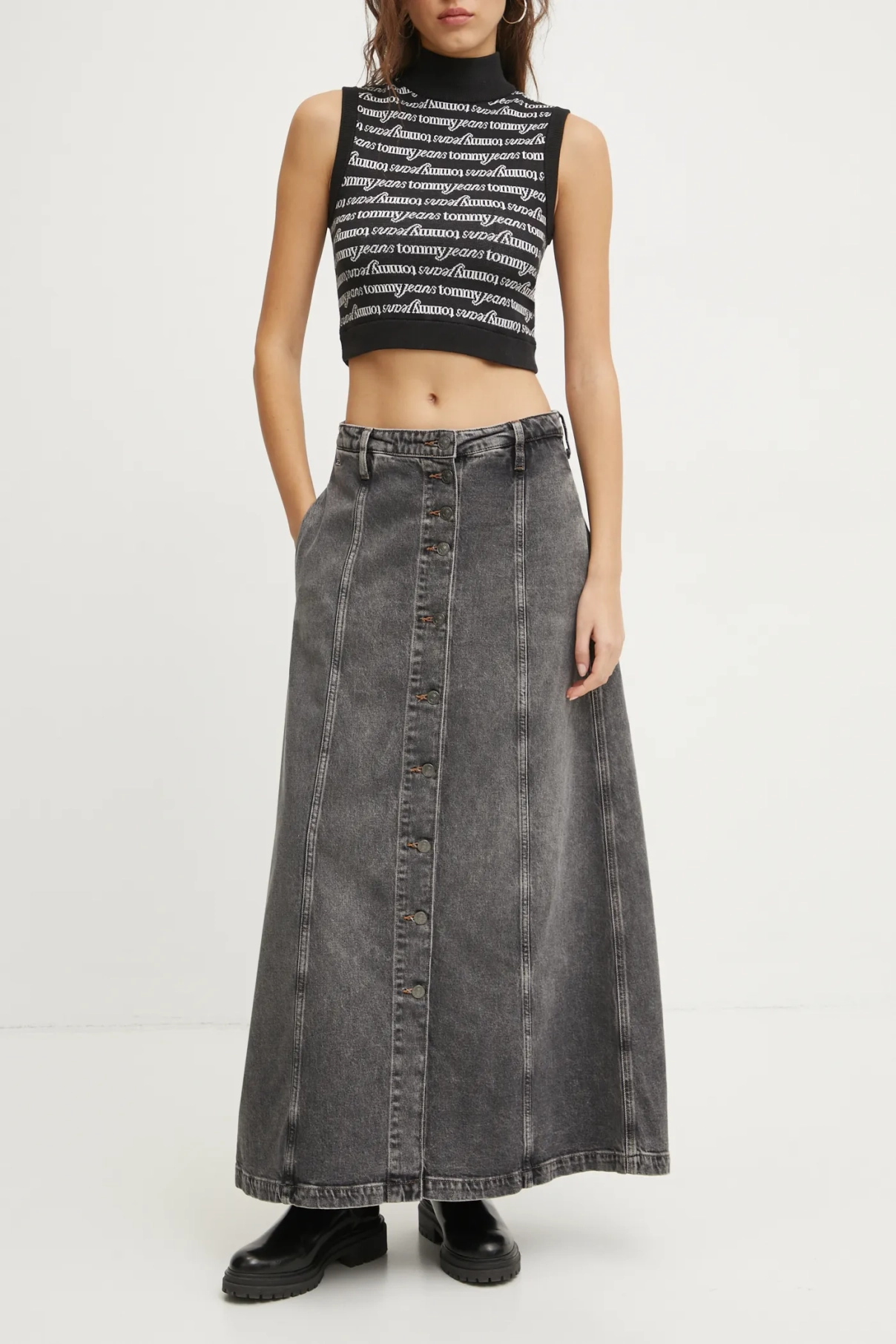 

Джинсовая юбка Tommy Jeans, серый