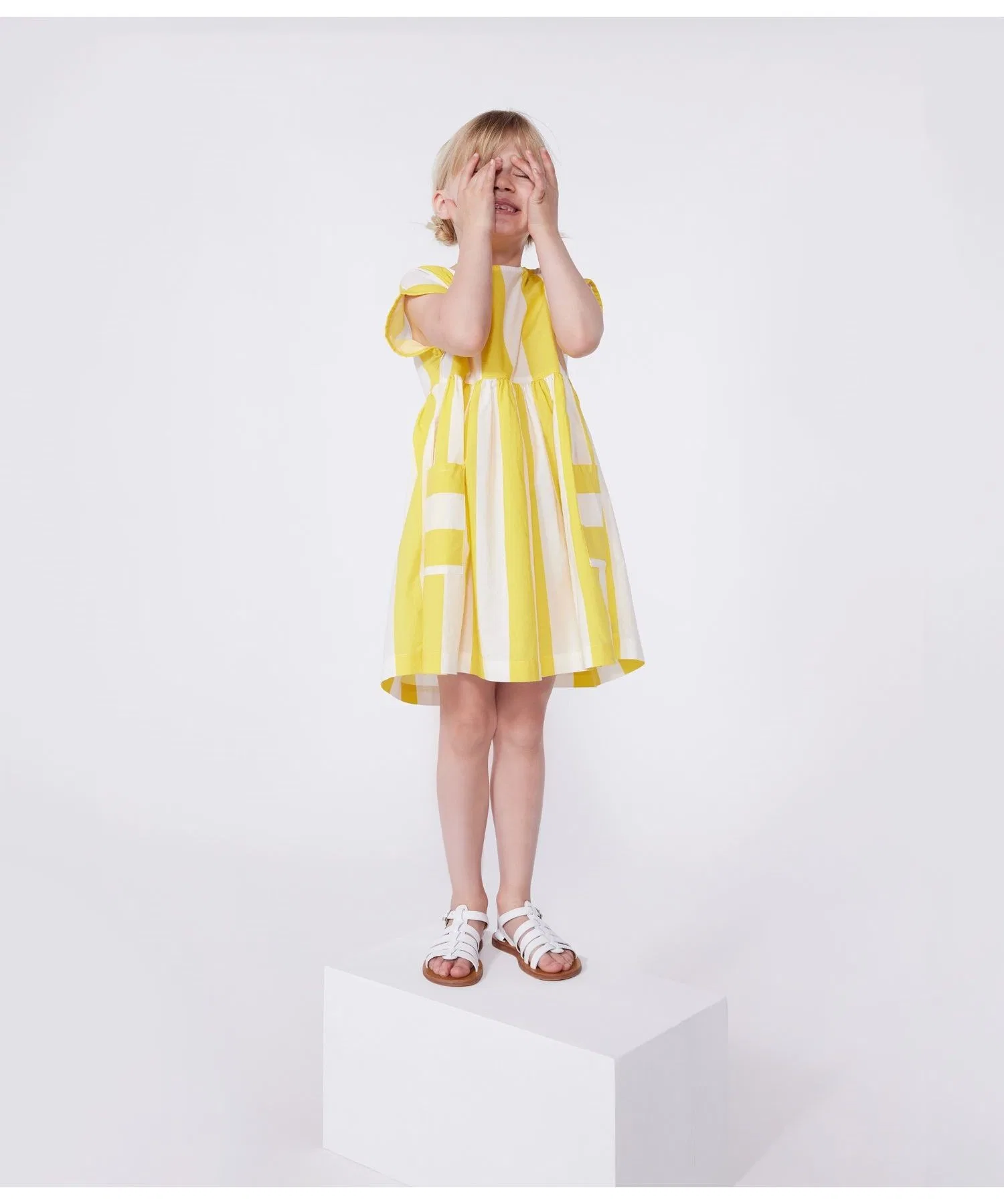 Детское платье в полоску PETIT BATEAU жёлто-белое — фото 2