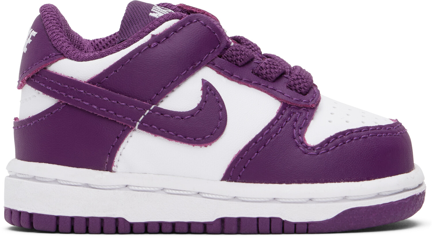 

Детские белые и фиолетовые кроссовки Dunk Low Nike