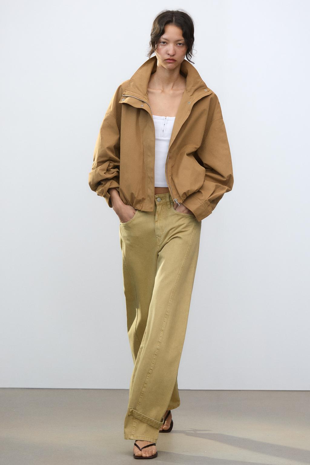 

Куртка с низким объемом ZARA, кэмел