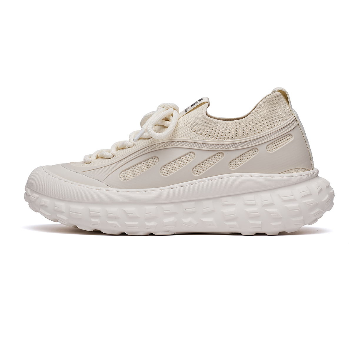

HUITE Дышащие и легкие мужские низкие кеды бежевые, цвет Beige