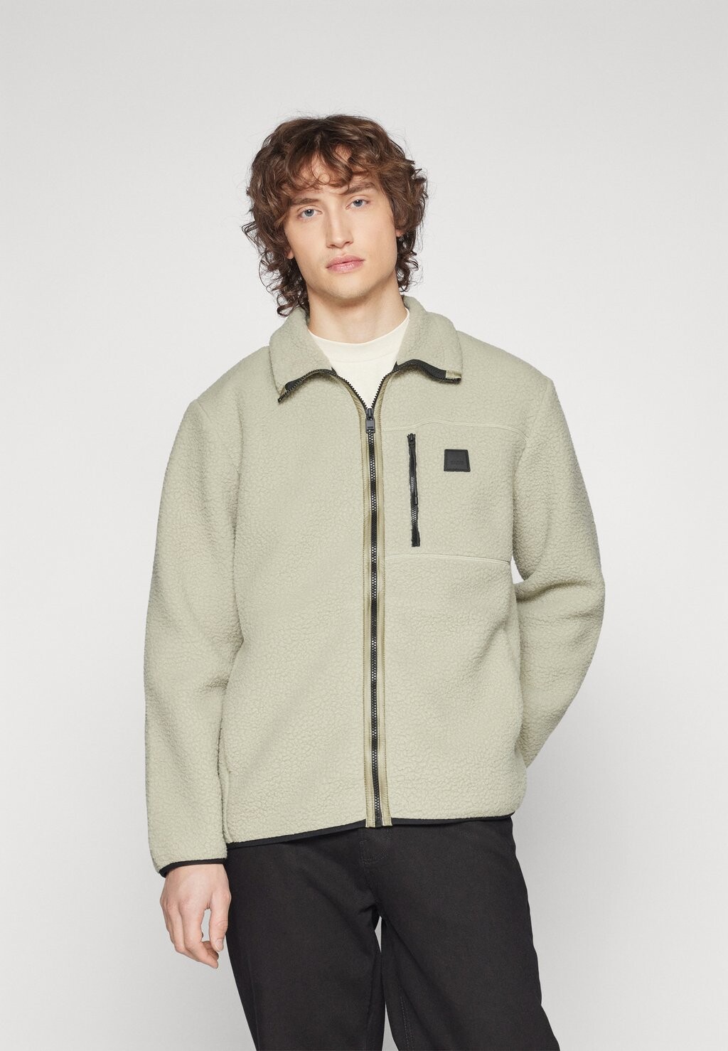 

Флисовая куртка YERMO JACKET Rains, цвет earth