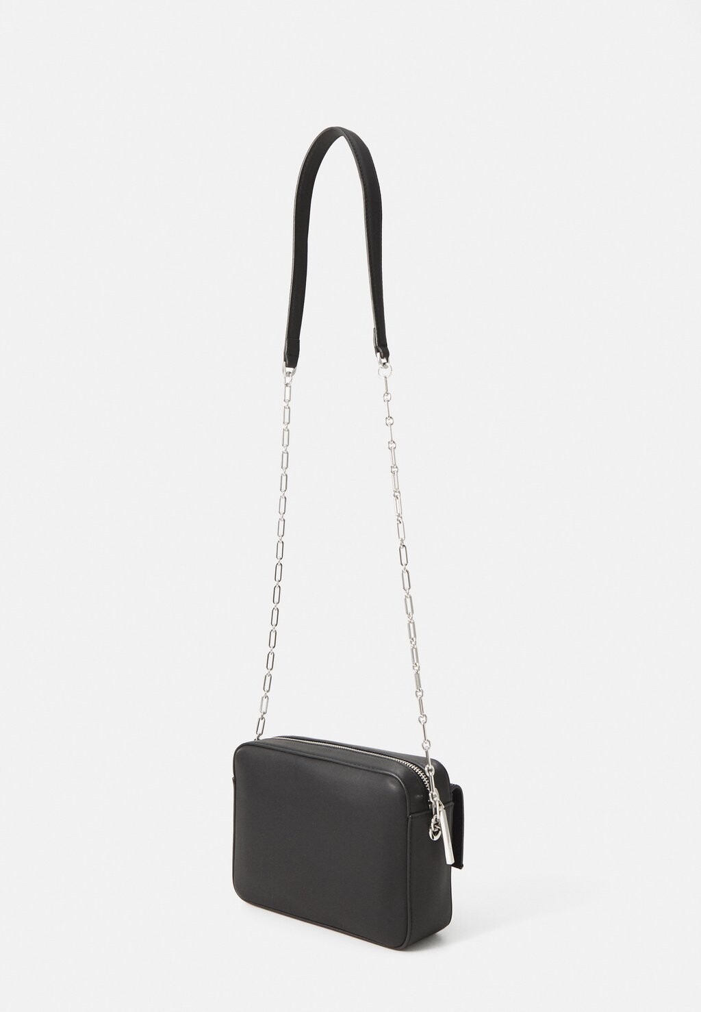 

Сумка через плечо CAMERA BAG Calvin Klein, черный