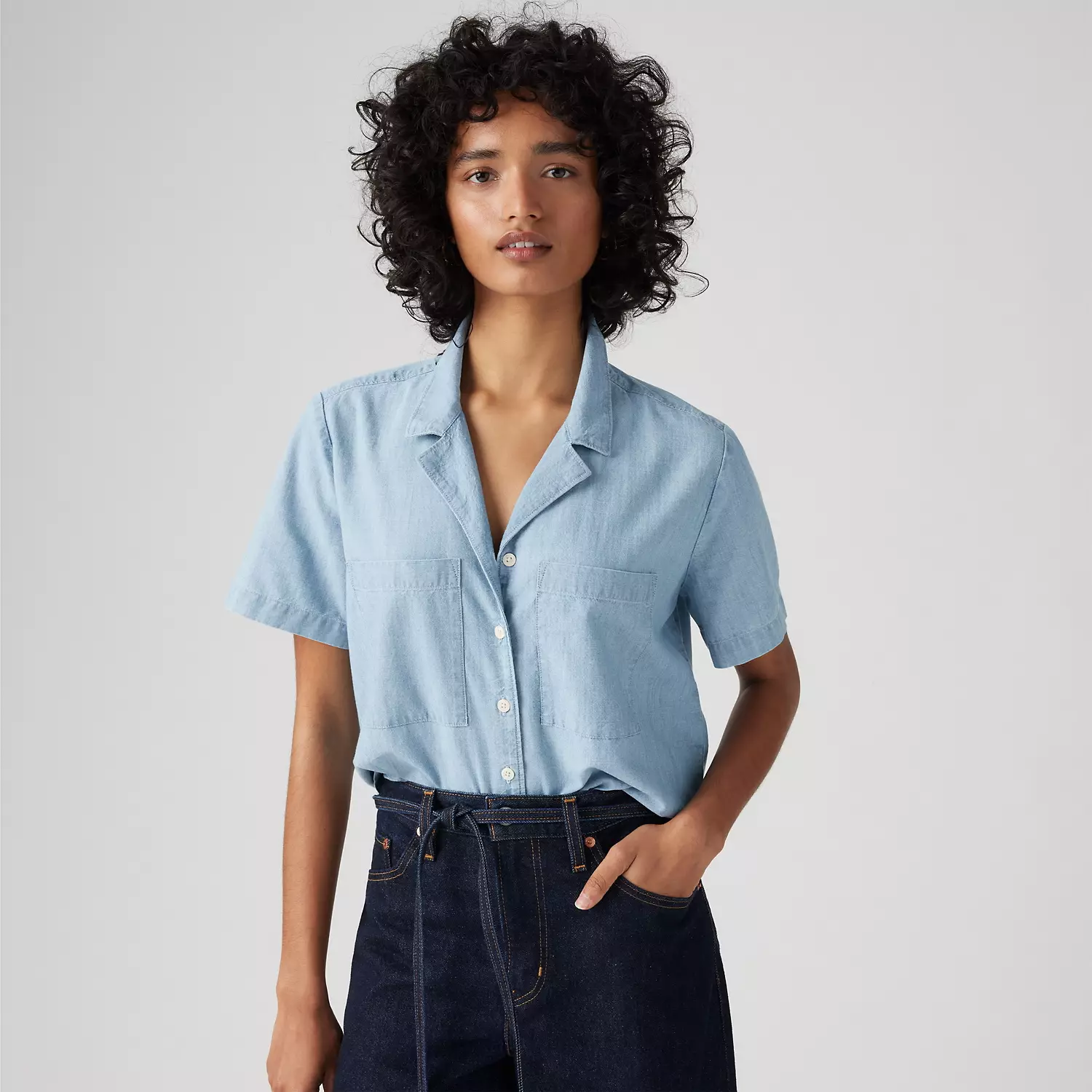 

Футболка Сонни Кэмп Levi's, цвет Brass Organ - Medium Wash