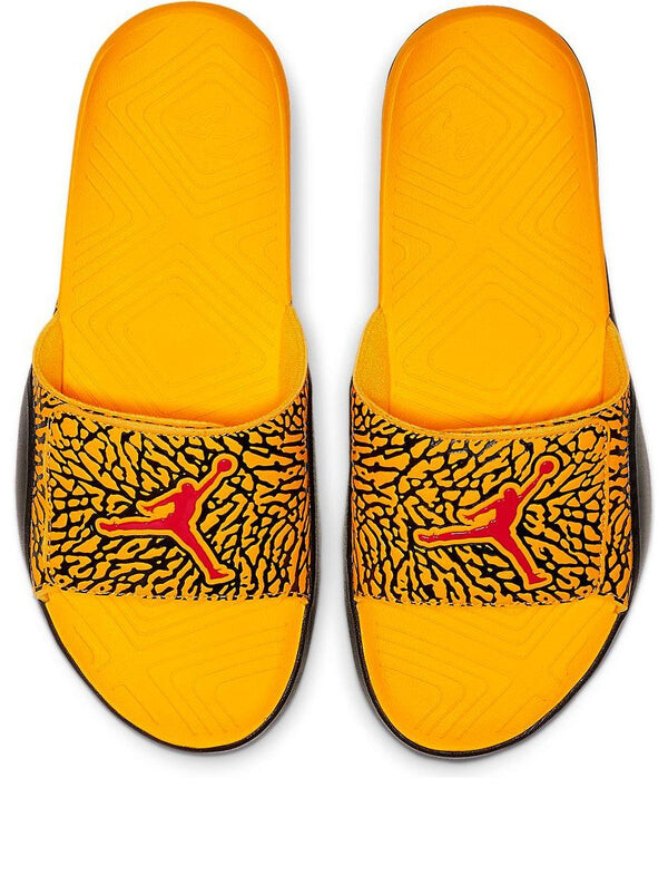 

Тапочки гидро 7 в2 Air Jordan, золотой