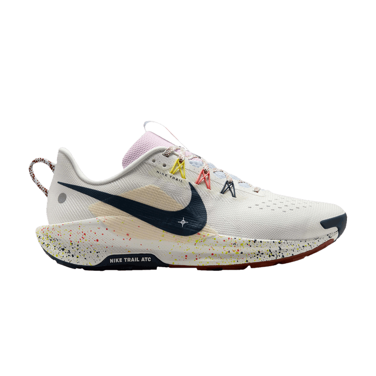 

Кроссовки Pegasus Trail 5 'Summit White Armory Navy', кремовый
