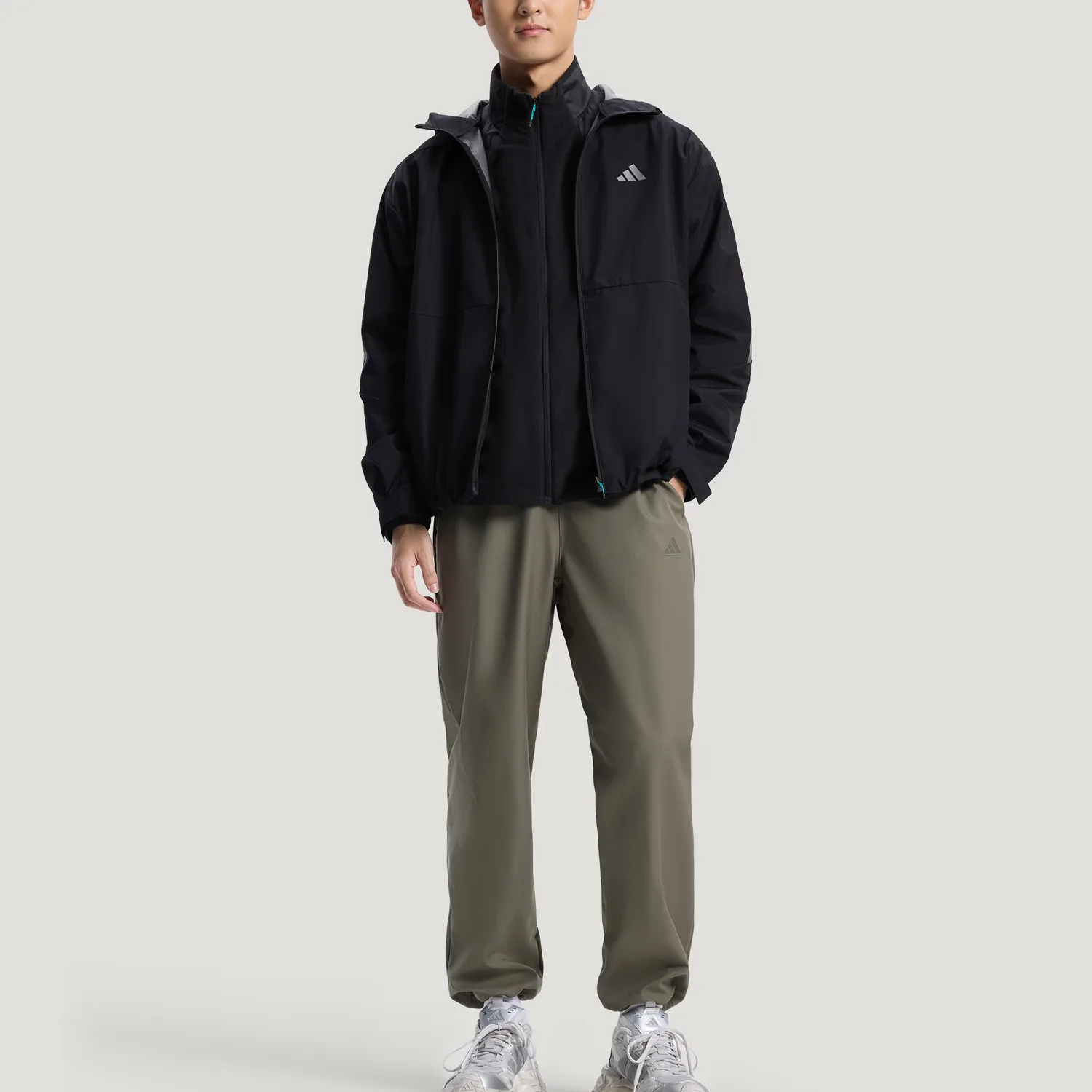 Adidas Куртка мужская с капюшоном DWR черная — фото 4