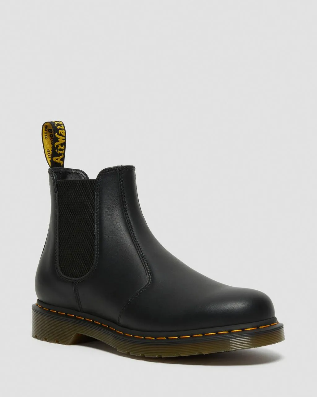 

Ботинки челси из кожи наппа Dr. Martens 2976, цвет Black — Nappa Leather