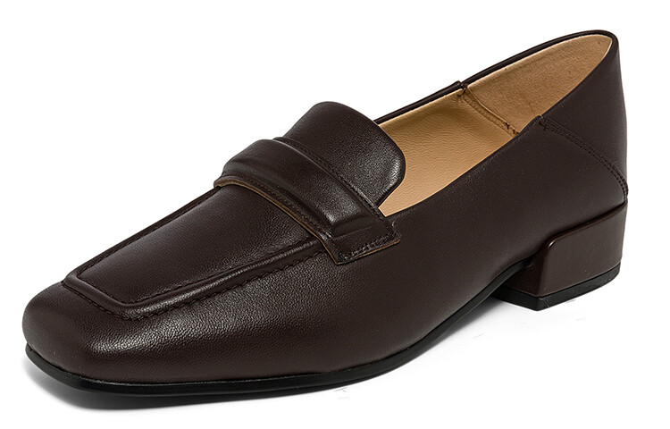 Женские повседневные туфли женские с низким верхом темно-коричневые Clarks — фото 2