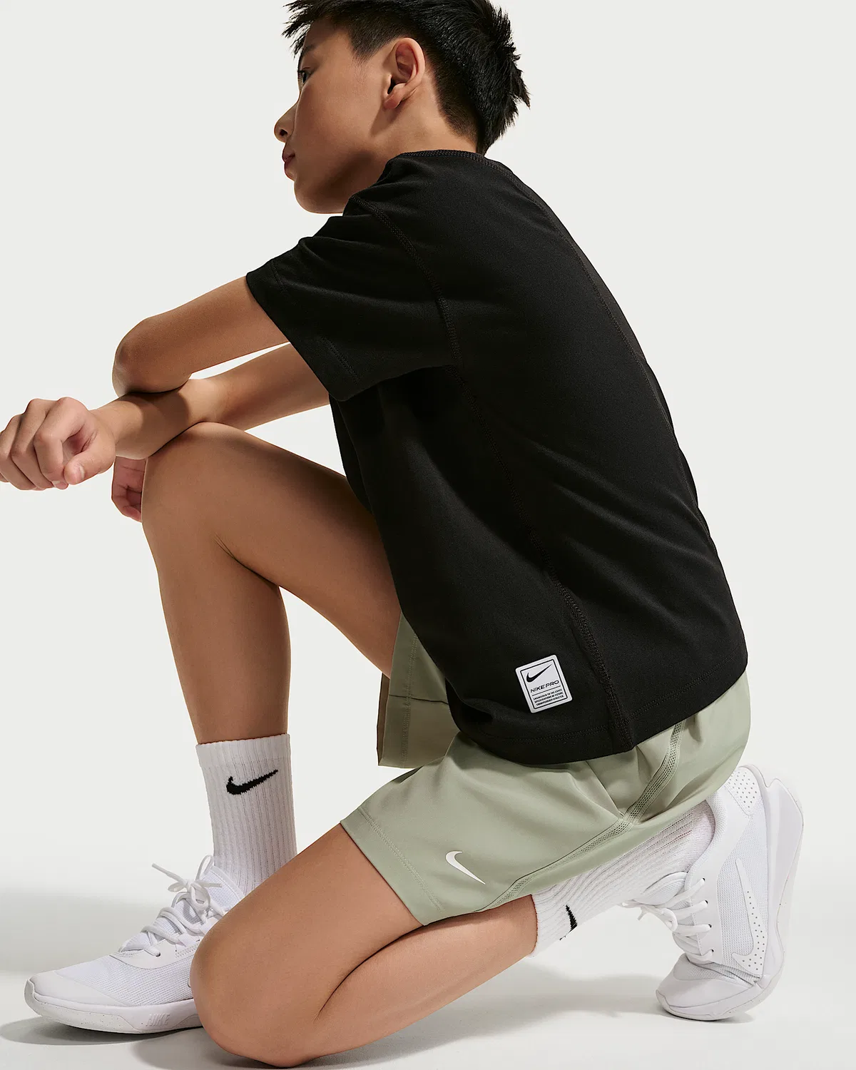 Детские тренировочные шорты Nike Dri-FIT Big Kids' Multi, Spruce Fog/White — фото 4
