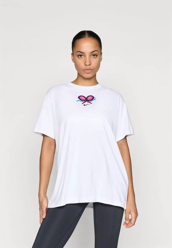 Футболка с надписью "tee slam boyfriend sports tshirt" Nike Performance, White — фото 3