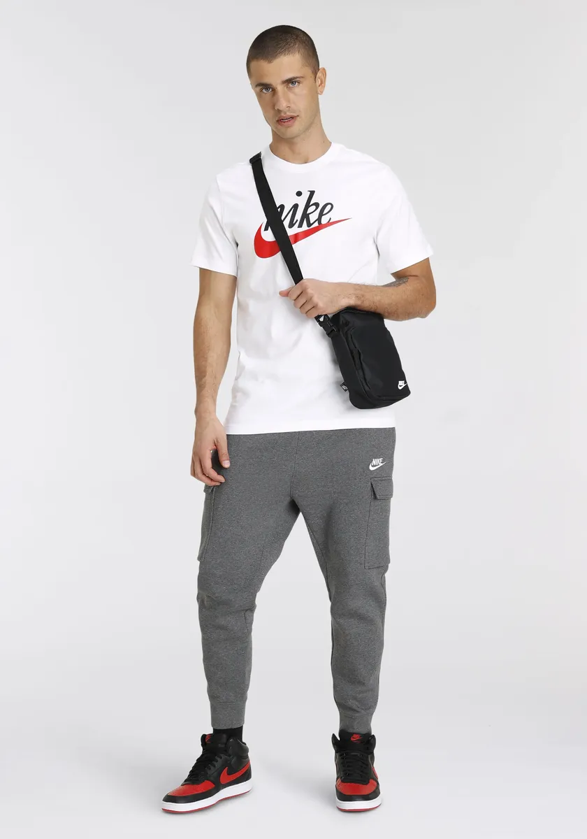 

Футболка Nike Sportswear "Мужская футболка", белый