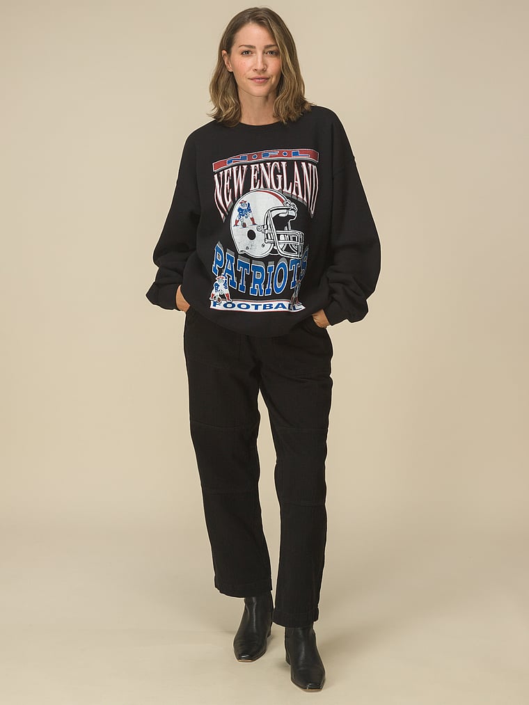 

Флисовая толстовка с изображением шлема Patriots Junk Food Clothing, black-patriots